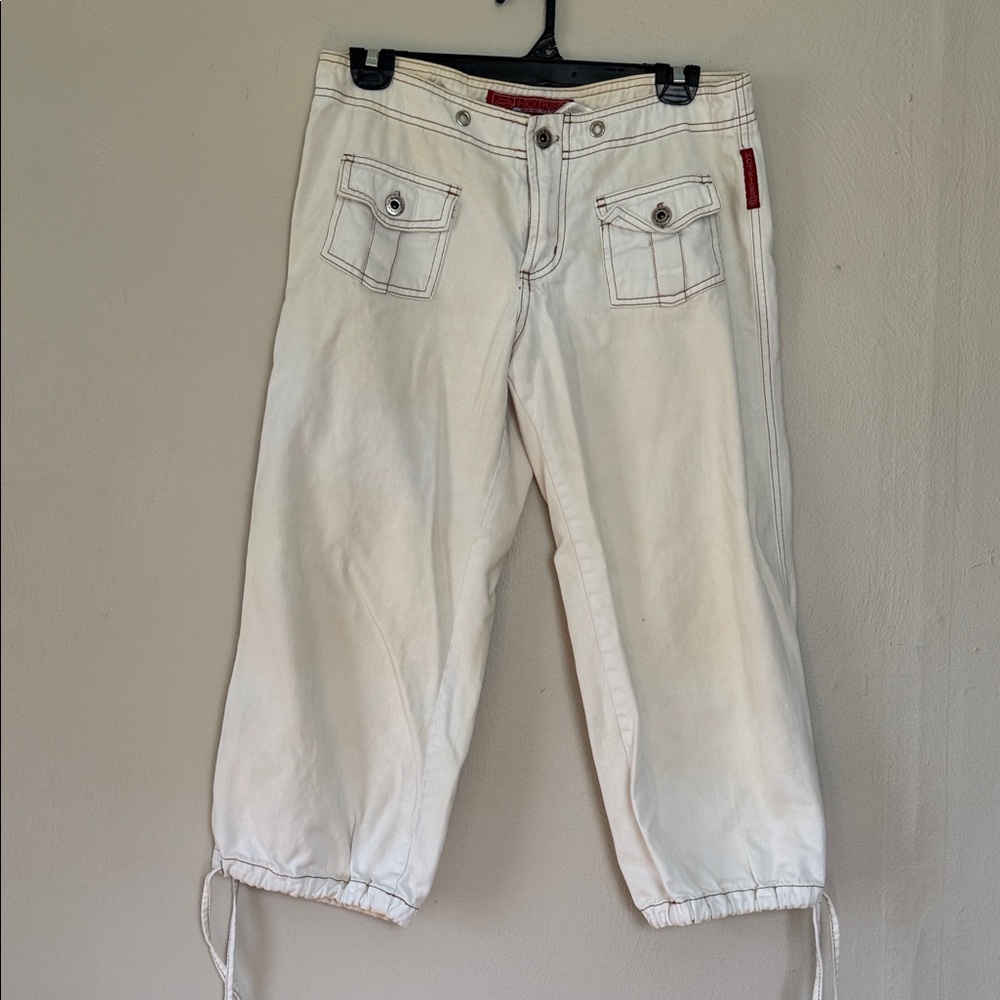 Vintage Hot Kiss Cream Cargo Capri Pants with Red Label 7